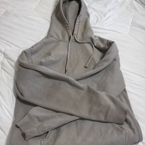 Oversized gray jacket